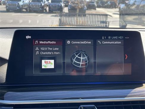 Used 2018 BMW 530i xDrive w/ Premium Package image 27