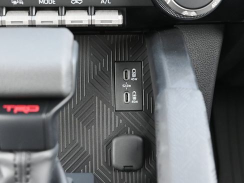 New 2025 Toyota Tacoma TRD Off-Road image 20