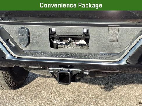 Certified 2024 GMC Canyon Elevation w/ Convenience Package AWD/4WD image 16