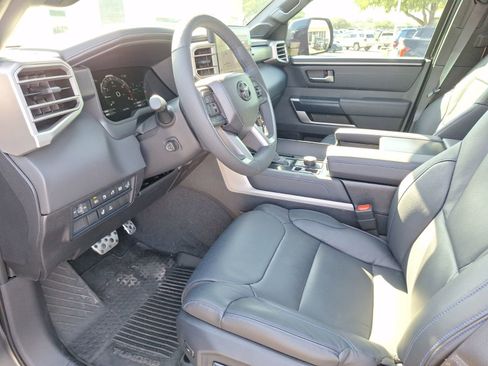 Used 2026 Toyota Tundra Platinum w/ TRD Off-Road Package AWD/4WD image 18