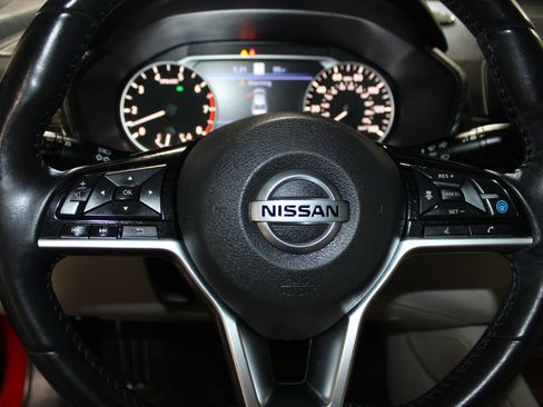 Used 2019 Nissan Altima 2.5 Platinum FWD image 21