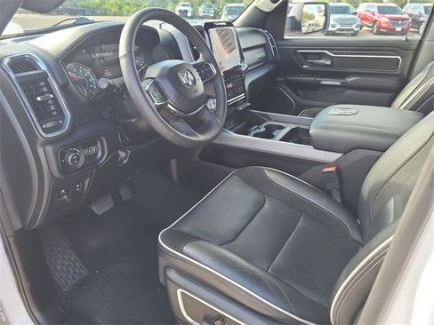 Used 2025 RAM 1500 Laramie image 13