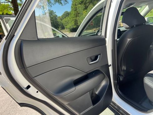 Used 2026 Hyundai Kona Limited AWD/4WD image 18