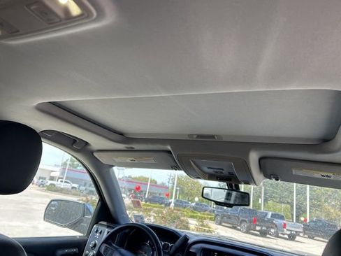 Used 2014 GMC Sierra 1500 SLT w/ All-Terrain Package image 19