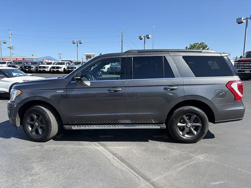 Used 2019 Ford Expedition XLT w/ Equipment Group 202A AWD/4WD image 10