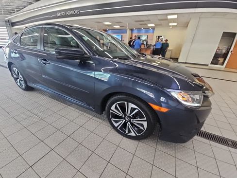 Used 2016 Honda Civic EX-L image 3