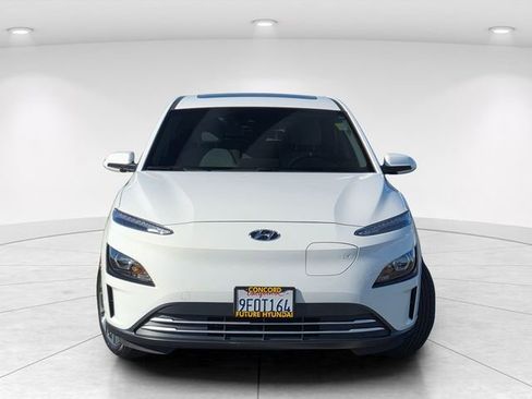 Certified 2023 Hyundai Kona SEL image 3