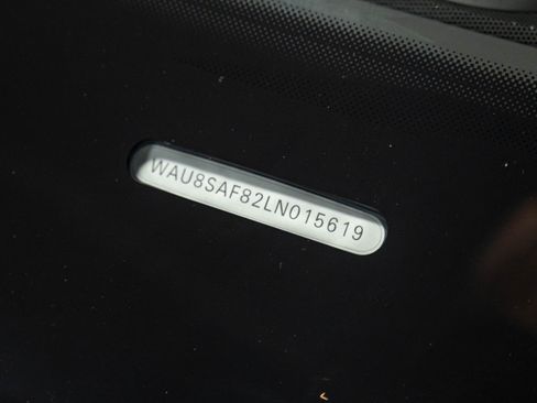 Used 2020 Audi S8 L AWD/4WD image 96