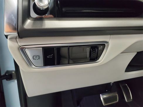 New 2026 Cadillac Vistiq Sport w/ LPO, Floor Liner Package image 10