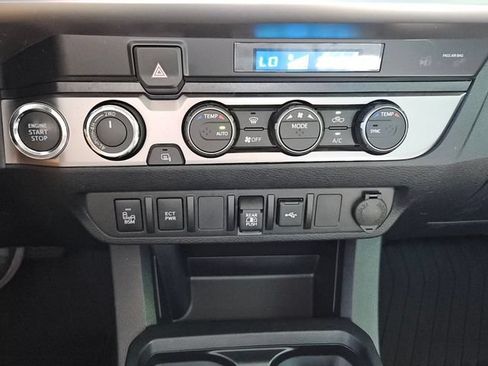 Used 2023 Toyota Tacoma SR5 w/ Technology Package AWD/4WD image 19