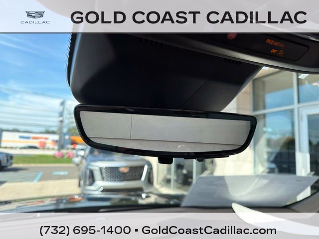 Certified 2025 Cadillac Escalade Premium Luxury w/ LPO, Floor Liner Package AWD/4WD image 29