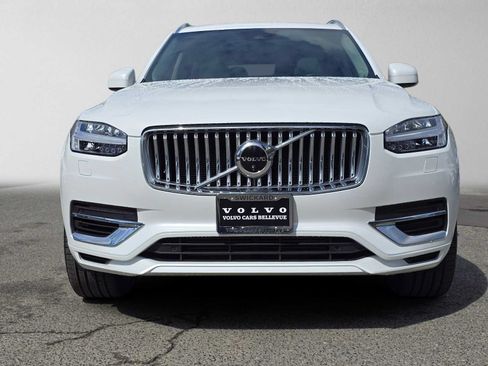Certified 2023 Volvo XC90 T8 Ultimate AWD/4WD image 9