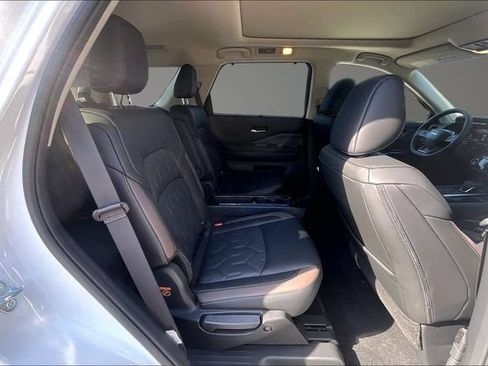 New 2026 Nissan Rogue Dark Armor AWD/4WD image 10
