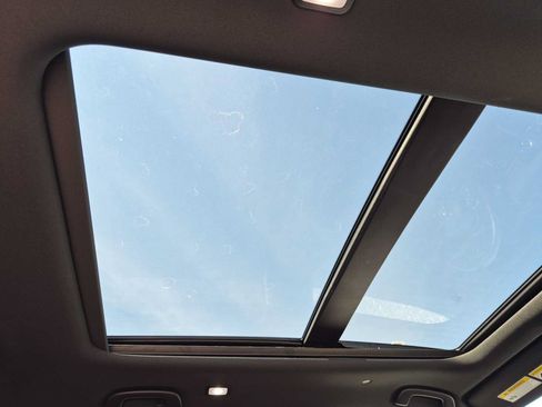 Certified 2025 Honda Pilot TrailSport image 22
