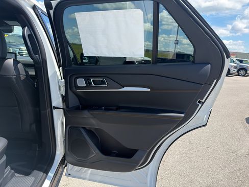 New 2026 Ford Explorer Tremor w/ Tremor Ultimate Package AWD/4WD image 21