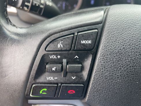 Used 2017 Hyundai Tucson Sport image 21