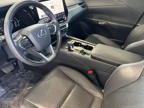 Certified 2024 Lexus RX 350 Premium w/ Accessory Package (Z1) FWD image 11