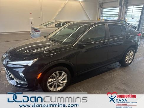 Used 2024 Buick Envista Preferred w/ Advanced Safety Package FWD image 1