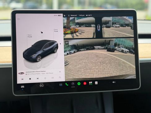 Used 2024 Tesla Model Y Long Range RWD image 27
