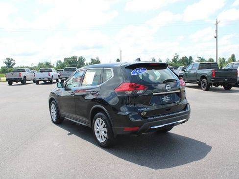 Used 2017 Nissan Rogue S FWD image 7