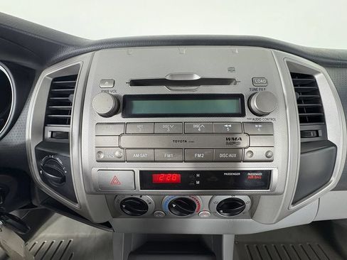 Used 2011 Toyota Tacoma 4x4 Double Cab w/ SR5 Pkg #2 image 22