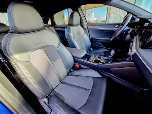 Used 2024 Kia K5 GT-Line image 31