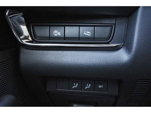 Used 2025 MAZDA CX-30 AWD 2.5 S w/ Preferred Package image 19