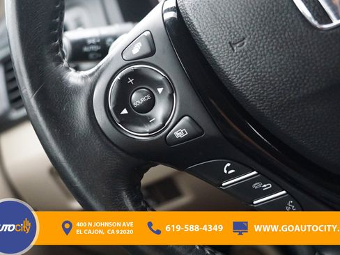 Used 2016 Honda Pilot Touring image 24