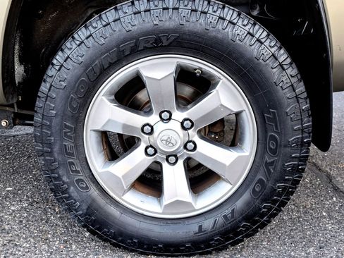 Used 2008 Toyota 4Runner Limited AWD/4WD image 39