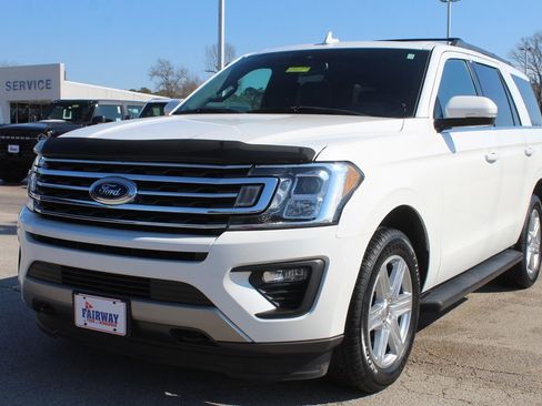 Used 2020 Ford Expedition XLT w/ Equipment Group 201A image 4