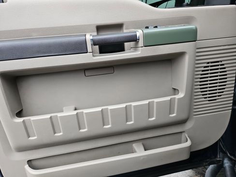 Used 2008 Ford F250 XL image 15