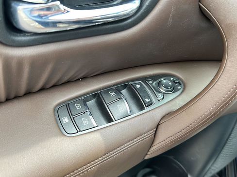 Used 2024 Nissan Armada Platinum w/ Captain's Chairs Package image 29