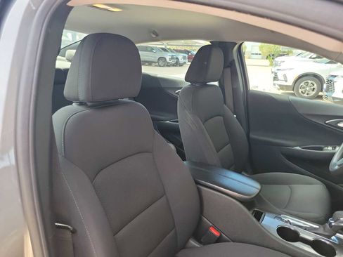 Used 2024 Chevrolet Malibu LT FWD image 18