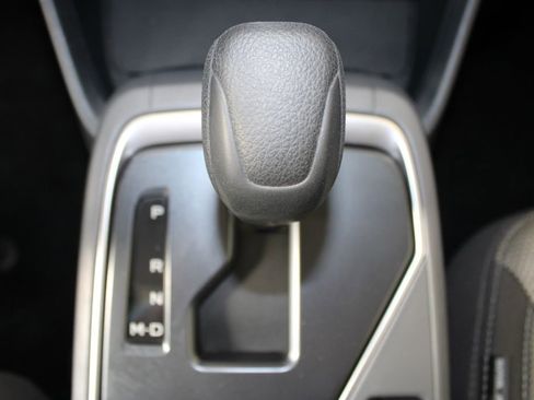 Used 2024 Subaru Crosstrek 2.0i Premium image 28