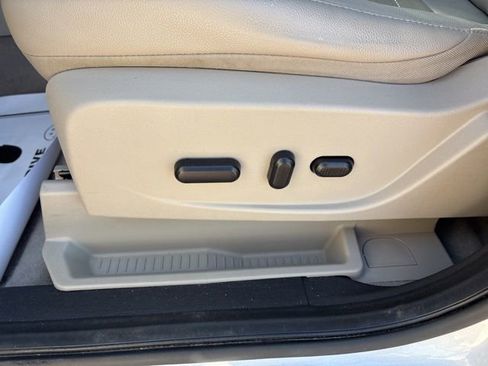 Used 2014 Ford Escape SE w/ Equipment Group 201A AWD/4WD image 6