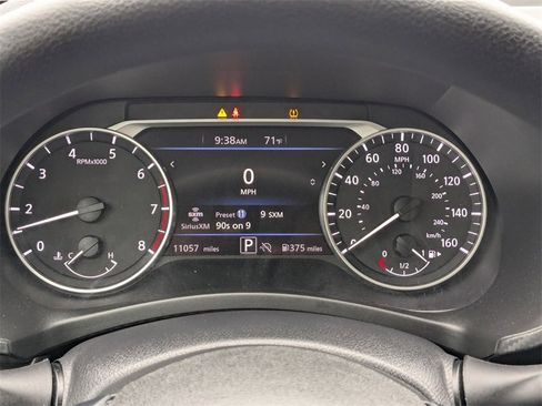 Used 2024 Nissan Sentra SV image 18