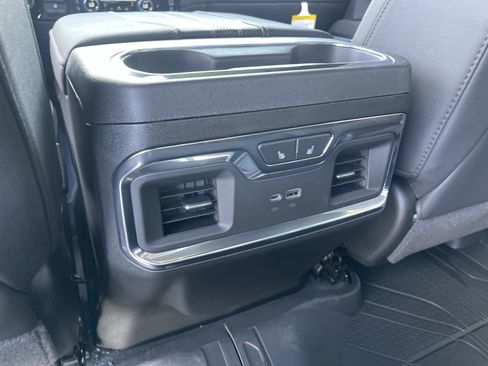 New 2026 Chevrolet Silverado 1500 High Country AWD/4WD image 18