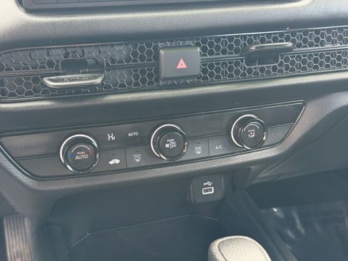 Used 2024 Honda HR-V LX image 21