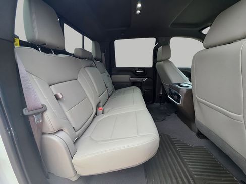 Used 2022 Chevrolet Silverado 3500 LTZ w/ LTZ Texas Edition image 8