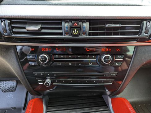 Used 2018 BMW X6 xDrive50i w/ M Sport Package AWD/4WD image 24