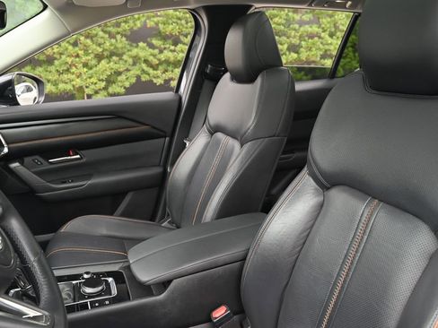 Used 2023 MAZDA CX-50 AWD 2.5 S w/ Cargo Package image 7