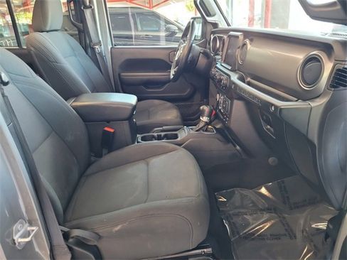 Certified 2022 Jeep Wrangler Unlimited Sport w/ Sun And Sound Package image 16