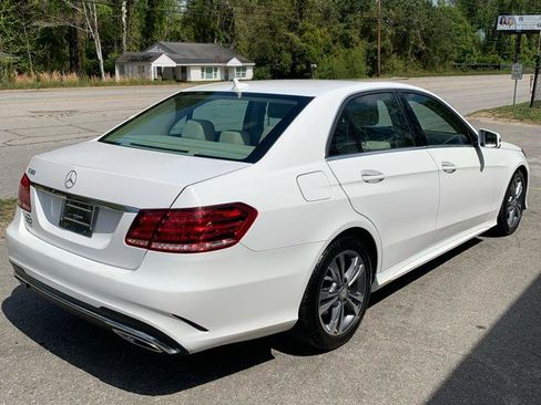 Used 2016 Mercedes-Benz E 350 Sedan w/ Premium Package image 4