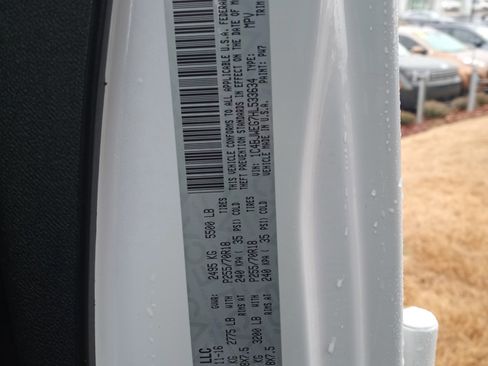 Used 2017 Jeep Wrangler Unlimited Sahara image 39