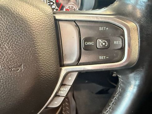 Used 2022 RAM 1500 Laramie AWD/4WD image 26
