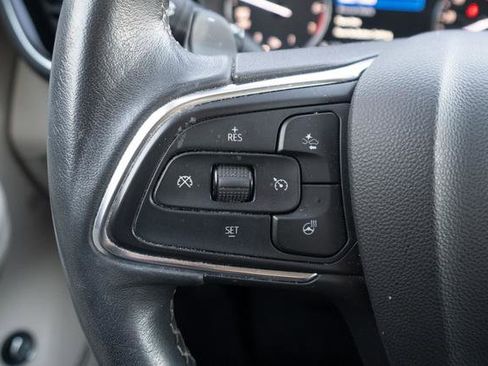 Used 2021 Buick Envision Avenir w/ Technology Package II image 16