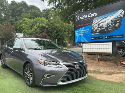 Used 2017 Lexus ES 350 w/ Luxury Package