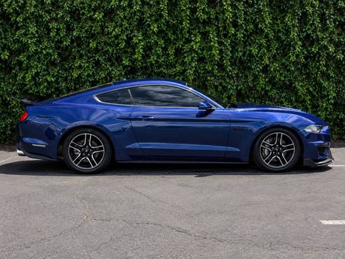 Used 2019 Ford Mustang GT Premium RWD image 5