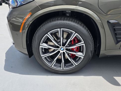 New 2026 BMW X5 xDrive50e w/ M Sport Package AWD/4WD image 8