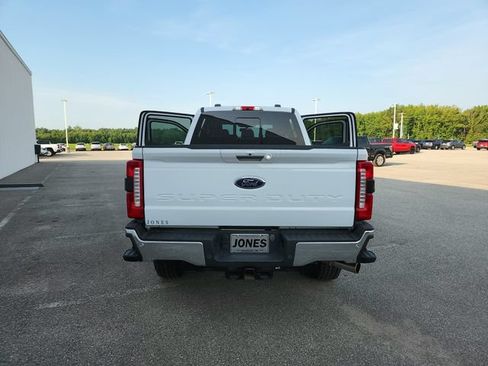 Used 2023 Ford F250 Lariat w/ Chrome Package AWD/4WD image 17